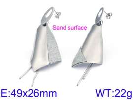 Off-price Earring