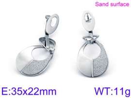 Off-price Earring