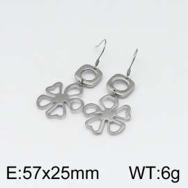 Off-price Earring