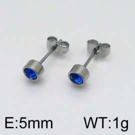 Off-price Earring