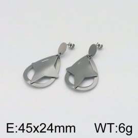Off-price Earring