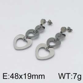 Off-price Earring