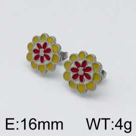 Off-price Earring