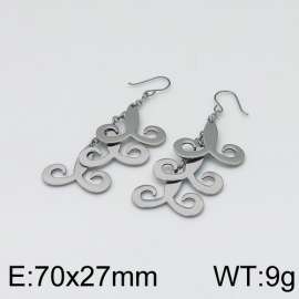 Off-price Earring