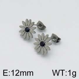 Off-price Earring