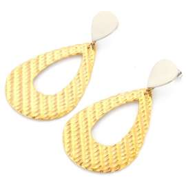 Off-price Earring